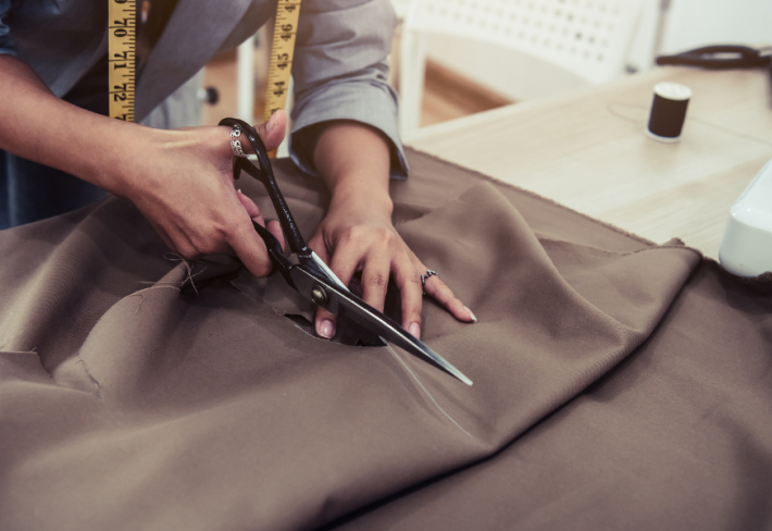 Moda Tasarım Teknolojileri Kesim Ustalık Eğitimi